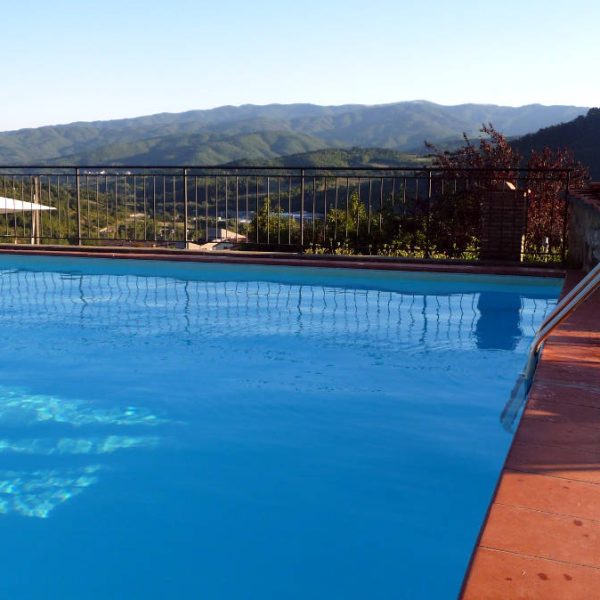 agriturismo_poppiena_piscina_2